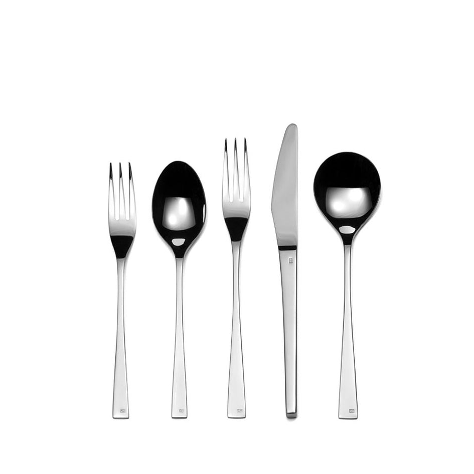 Embassy Flatware (5 piece setting) Image 1