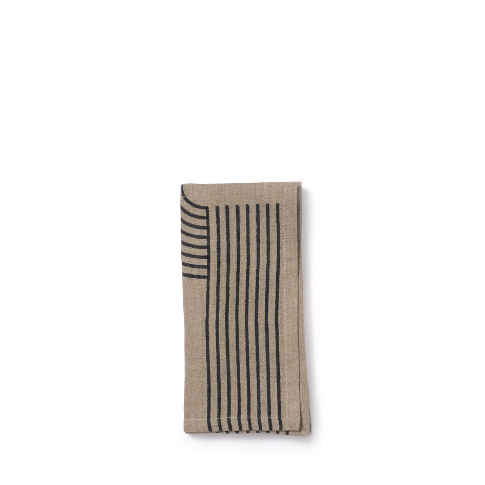 Hans Napkin in Natural Image 1